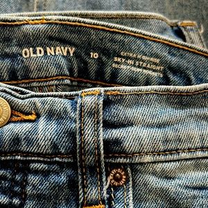 Old navy light wash jeans